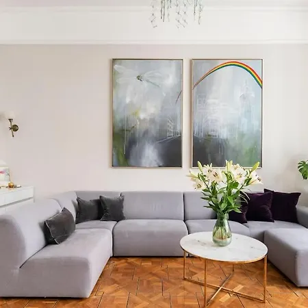 Center 110m2 Apartment
