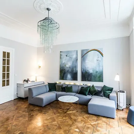 Apartment Center 110m2