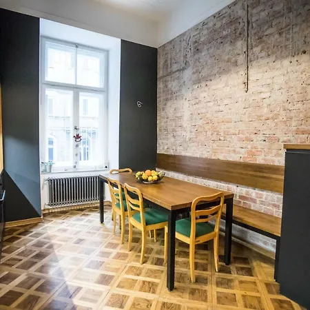 Center 110m2 Apartment Warsaw