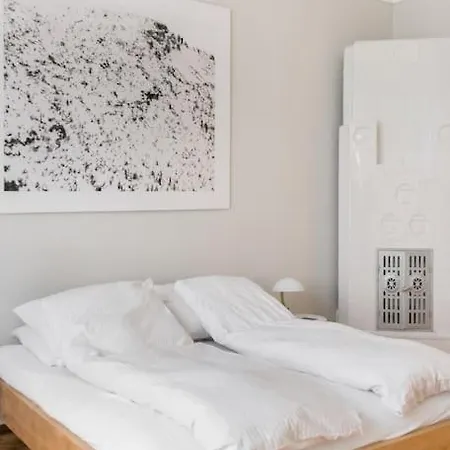 Center 110 M2 Spacious And Elegant