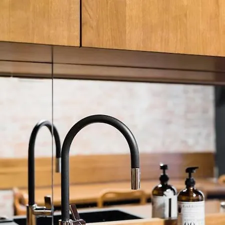 Center 110 M2 Spacious And Elegant アパート *