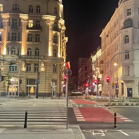 Center 110 M2 Spacious And Elegant Lägenhet *