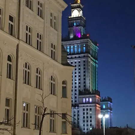 Center 110 M2 Spacious And Elegant * Warszawa