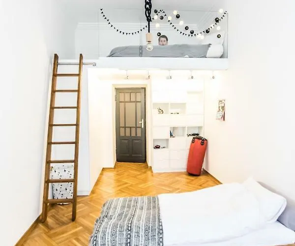 Center 110 M2 Spacious And Elegant